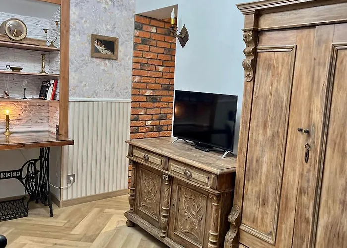 Antique Apartment In Krakow